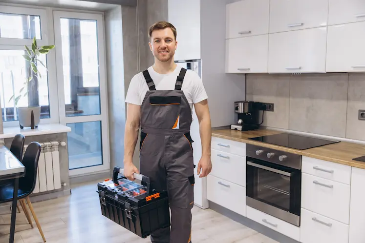 Emergency electrician working in the Yorkshire and the Humber